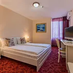 Hotel Blvd 7