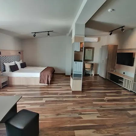 Hotel Blvd 7