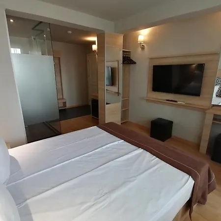 Hotel Blvd 7 3*