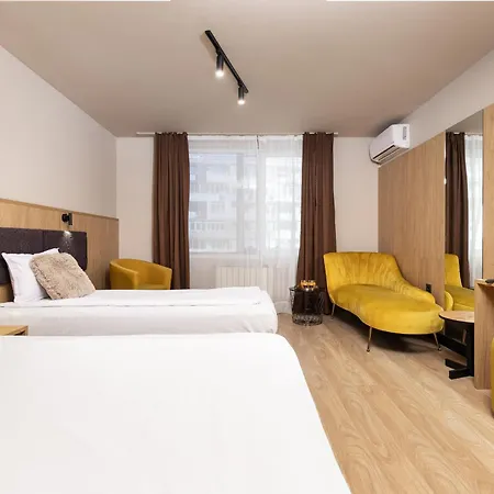 호텔 Blvd 7 플로브디프