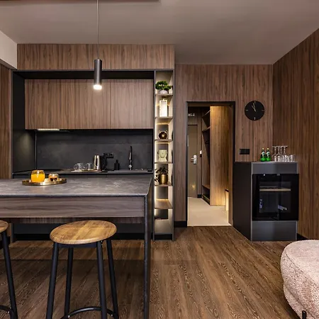 Hotel Blvd 7 3*